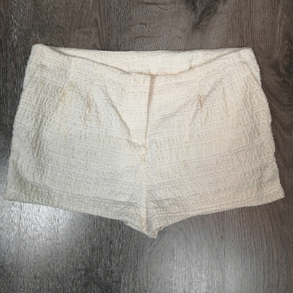 00S contemporary ivory h&m clique dropped waist trouser fit shorts